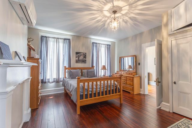 1001 RANDOLPH ST, Glasgow, MO 65254