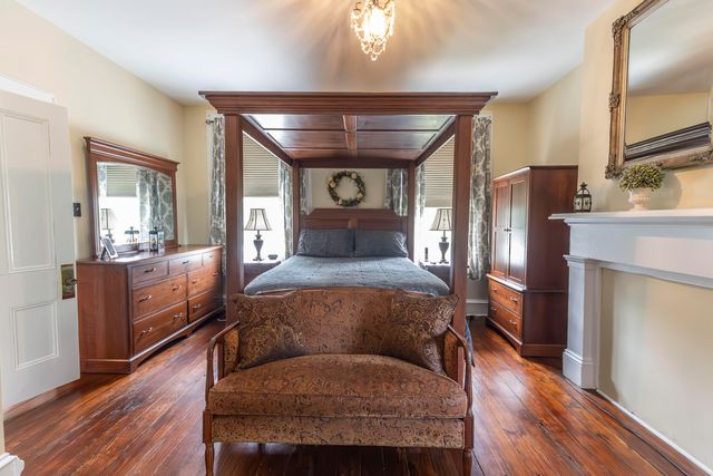 1001 RANDOLPH ST, Glasgow, MO 65254