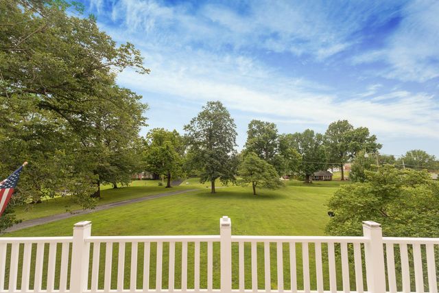 1001 RANDOLPH ST, Glasgow, MO 65254