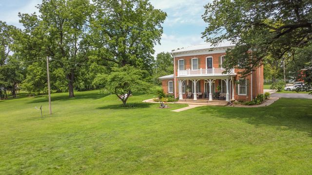 1001 RANDOLPH ST, Glasgow, MO 65254