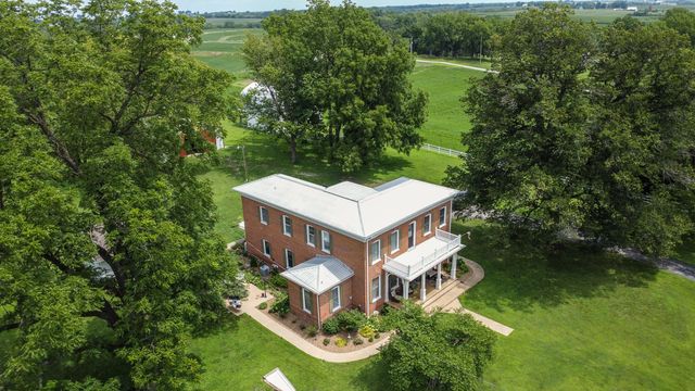 1001 RANDOLPH ST, Glasgow, MO 65254