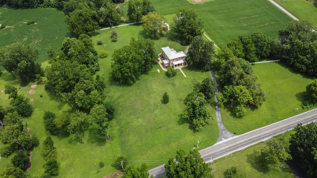 1001 RANDOLPH ST, Glasgow, MO 65254