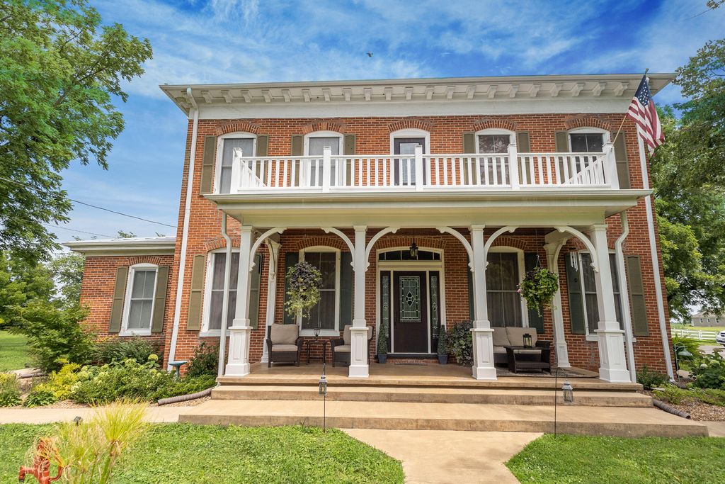 1001 RANDOLPH ST, Glasgow, MO 65254