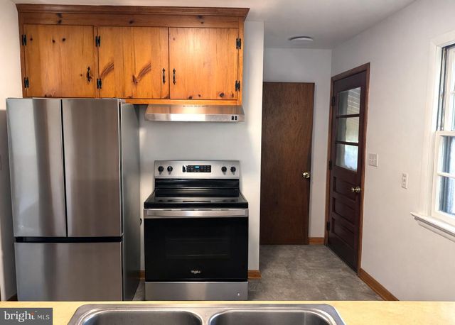356 JEFFERSON ST, Orange, VA 22960