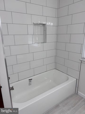 356 JEFFERSON ST, Orange, VA 22960