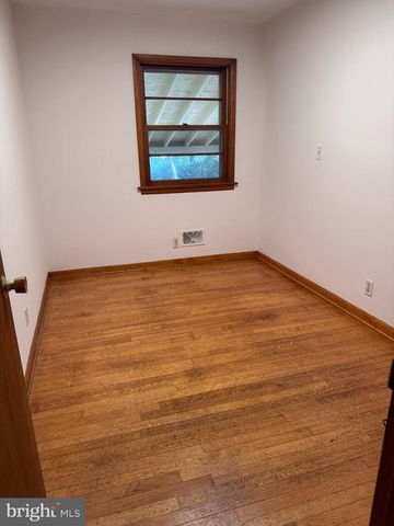 356 JEFFERSON ST, Orange, VA 22960