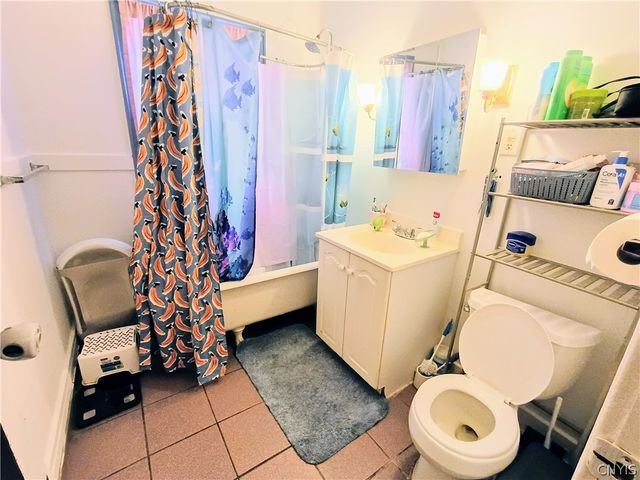 218 Kenwood Avenue, Syracuse, NY 13208