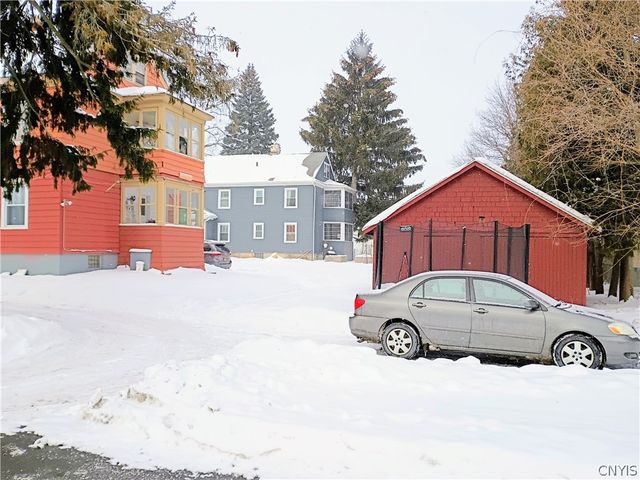 218 Kenwood Avenue, Syracuse, NY 13208