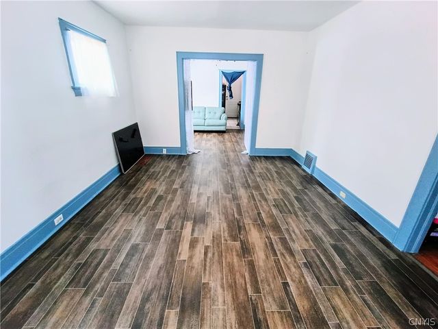 218 Kenwood Avenue, Syracuse, NY 13208