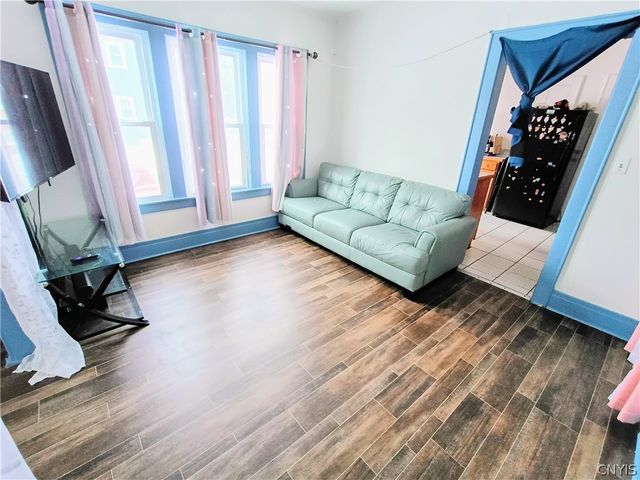 218 Kenwood Avenue, Syracuse, NY 13208