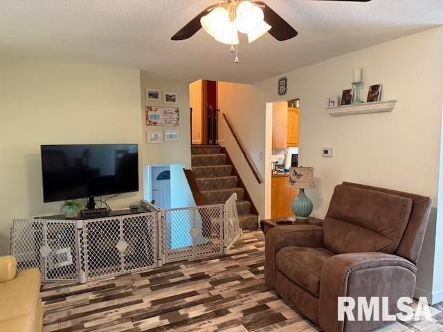 404 N MAPLE Street, Christopher, IL 62822