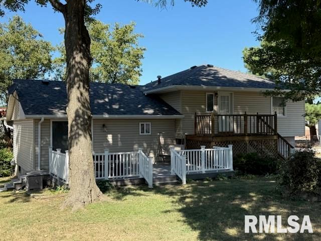 404 N MAPLE Street, Christopher, IL 62822