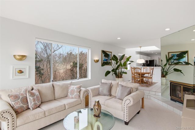 23 Library Avenue 1, Westhampton Beach, NY 11978