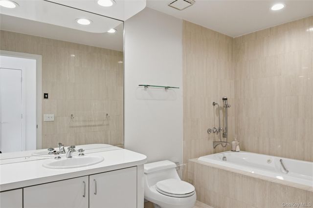 23 Library Avenue 1, Westhampton Beach, NY 11978