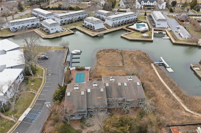 23 Library Avenue 1, Westhampton Beach, NY 11978