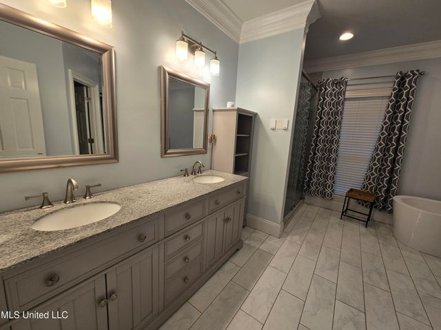 408 N Caribe Place, Gulfport, MS 39507