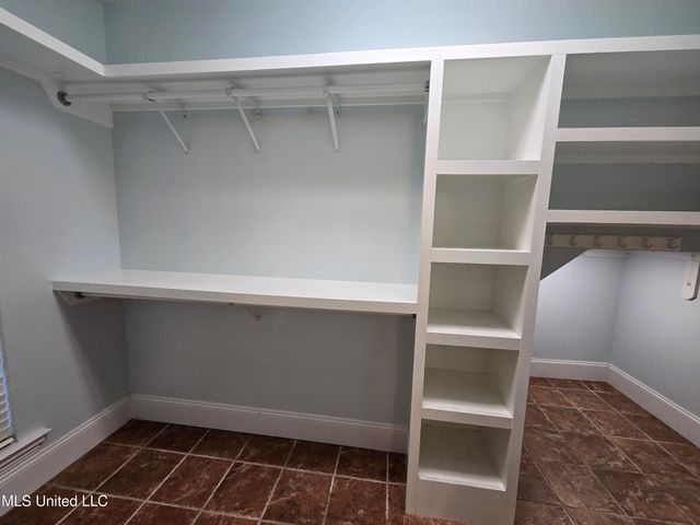 408 N Caribe Place, Gulfport, MS 39507