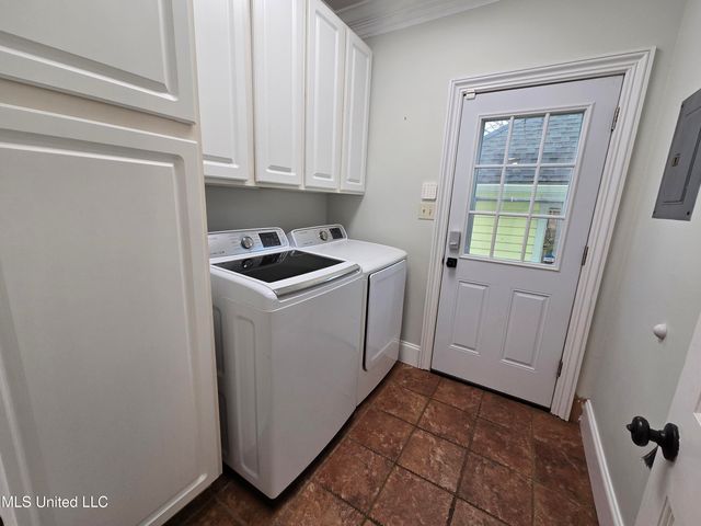 408 N Caribe Place, Gulfport, MS 39507