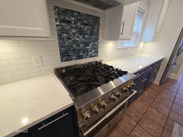 408 N Caribe Place, Gulfport, MS 39507