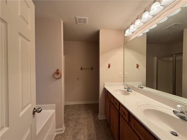 57 Thorncrest Court, Tucker, GA 30084