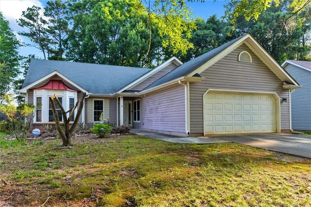 2435 Hillvale Circle, Lithonia, GA 30058