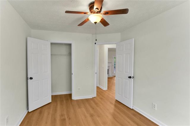 2435 Hillvale Circle, Lithonia, GA 30058