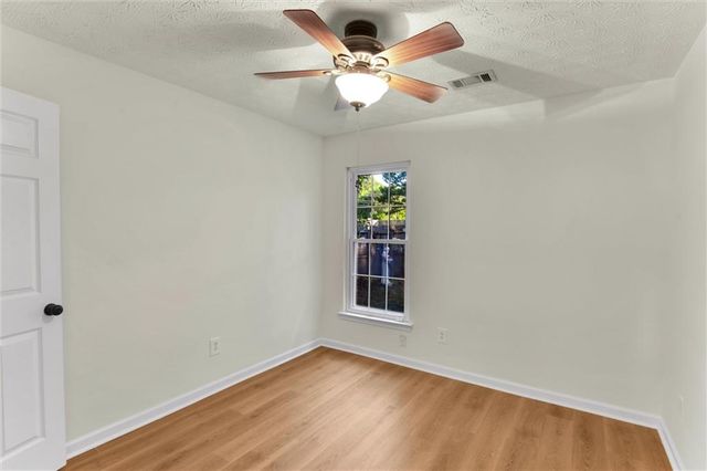 2435 Hillvale Circle, Lithonia, GA 30058