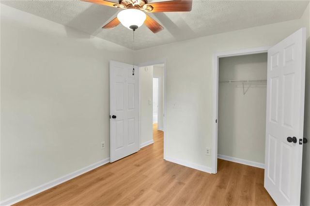 2435 Hillvale Circle, Lithonia, GA 30058