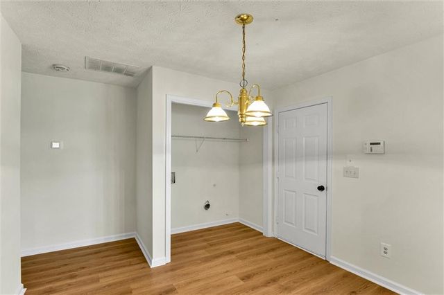 2435 Hillvale Circle, Lithonia, GA 30058