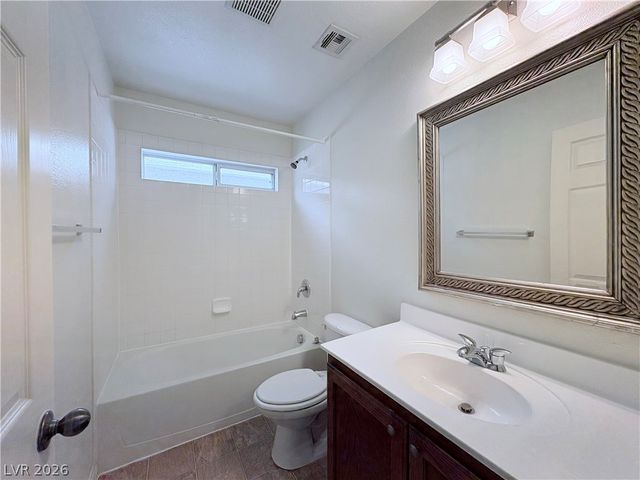8141 Golden Flowers Street, Las Vegas, NV 89139