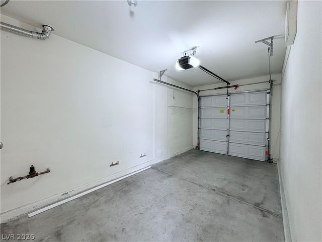 8141 Golden Flowers Street, Las Vegas, NV 89139