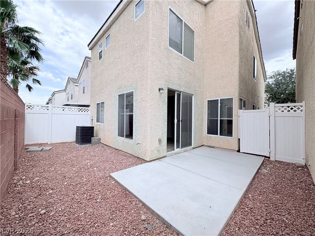 8141 Golden Flowers Street, Las Vegas, NV 89139