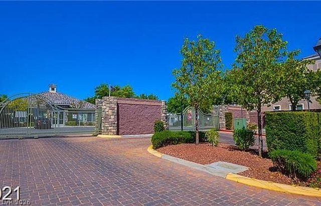 8141 Golden Flowers Street, Las Vegas, NV 89139