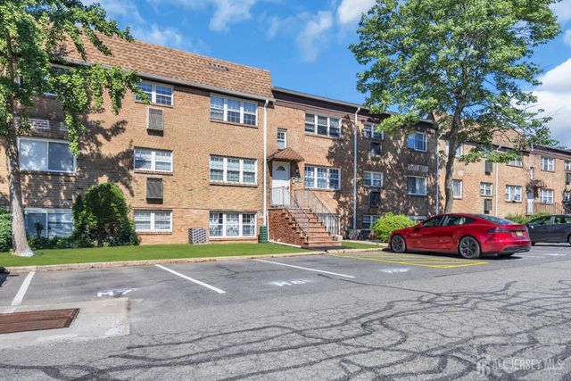 393 College Drive, Edison, NJ 08817