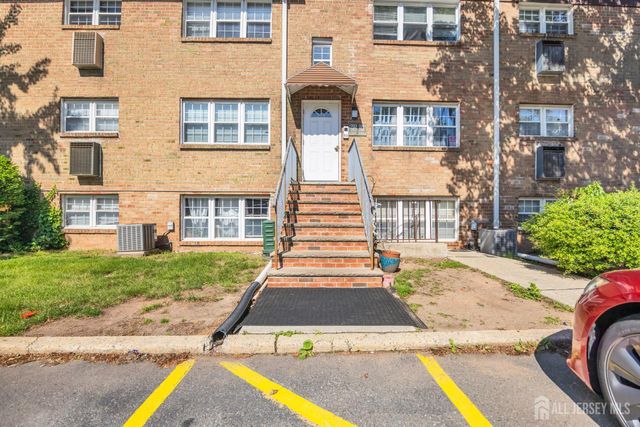 393 College Drive, Edison, NJ 08817