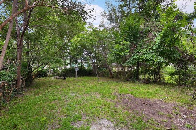2403 E 69th Terrace, Kansas City, MO 64132