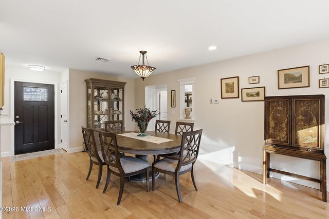 13 S Chestnut Avenue 70, Whiting, NJ 08759