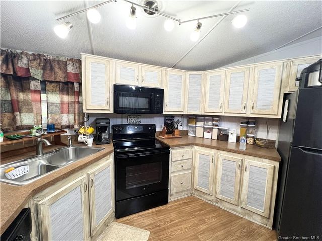 1393 Idlebrook Drive, Lake Charles, LA 70611