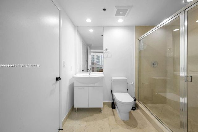 495 Brickell Ave 1610, Miami, FL 33131