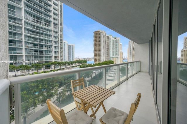 495 Brickell Ave 1610, Miami, FL 33131