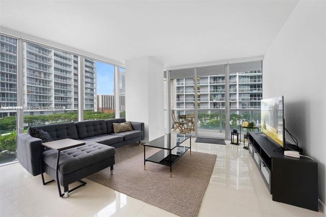 495 Brickell Ave 1610, Miami, FL 33131