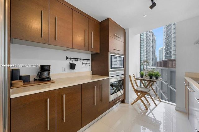 495 Brickell Ave 1610, Miami, FL 33131