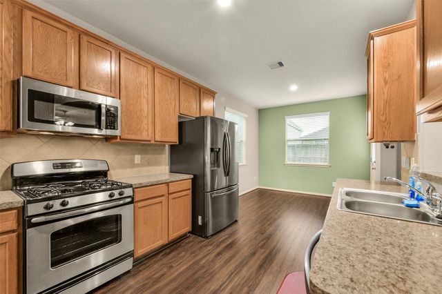 4602 E Meadow Drive, Deer Park, TX 77536