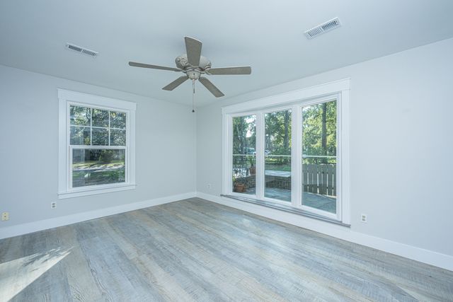 308 Grouse Road, Summerville, SC 29485