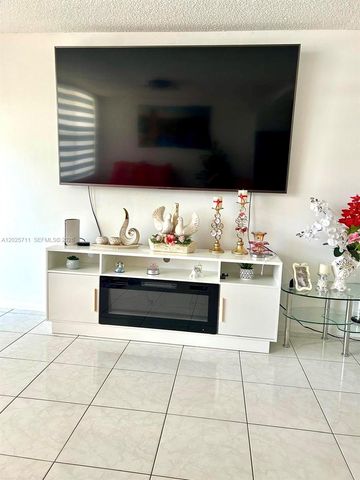 9081 Sunrise Lakes Blvd 113, Sunrise, FL 33322