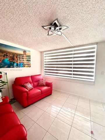 9081 Sunrise Lakes Blvd 113, Sunrise, FL 33322