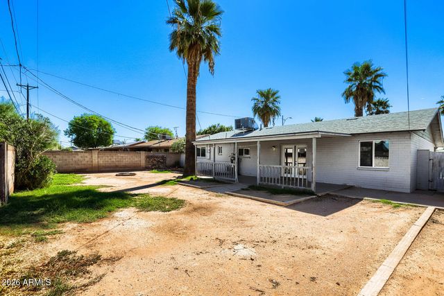 4840 W MULBERRY Drive, Phoenix, AZ 85031
