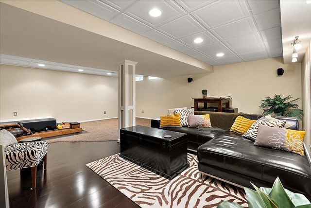 45685 Greenridge Drive, Northville, MI 48167