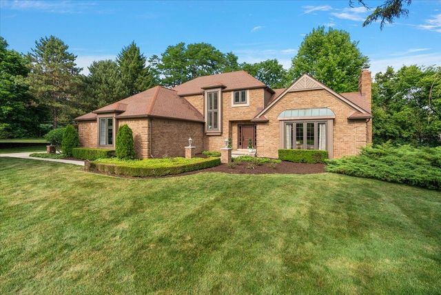 45685 Greenridge Drive, Northville, MI 48167