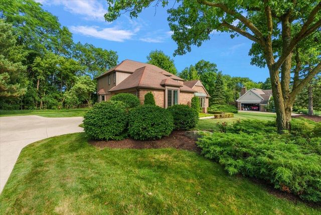 45685 Greenridge Drive, Northville, MI 48167